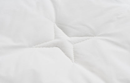 Kołdra Comfort Lightweight