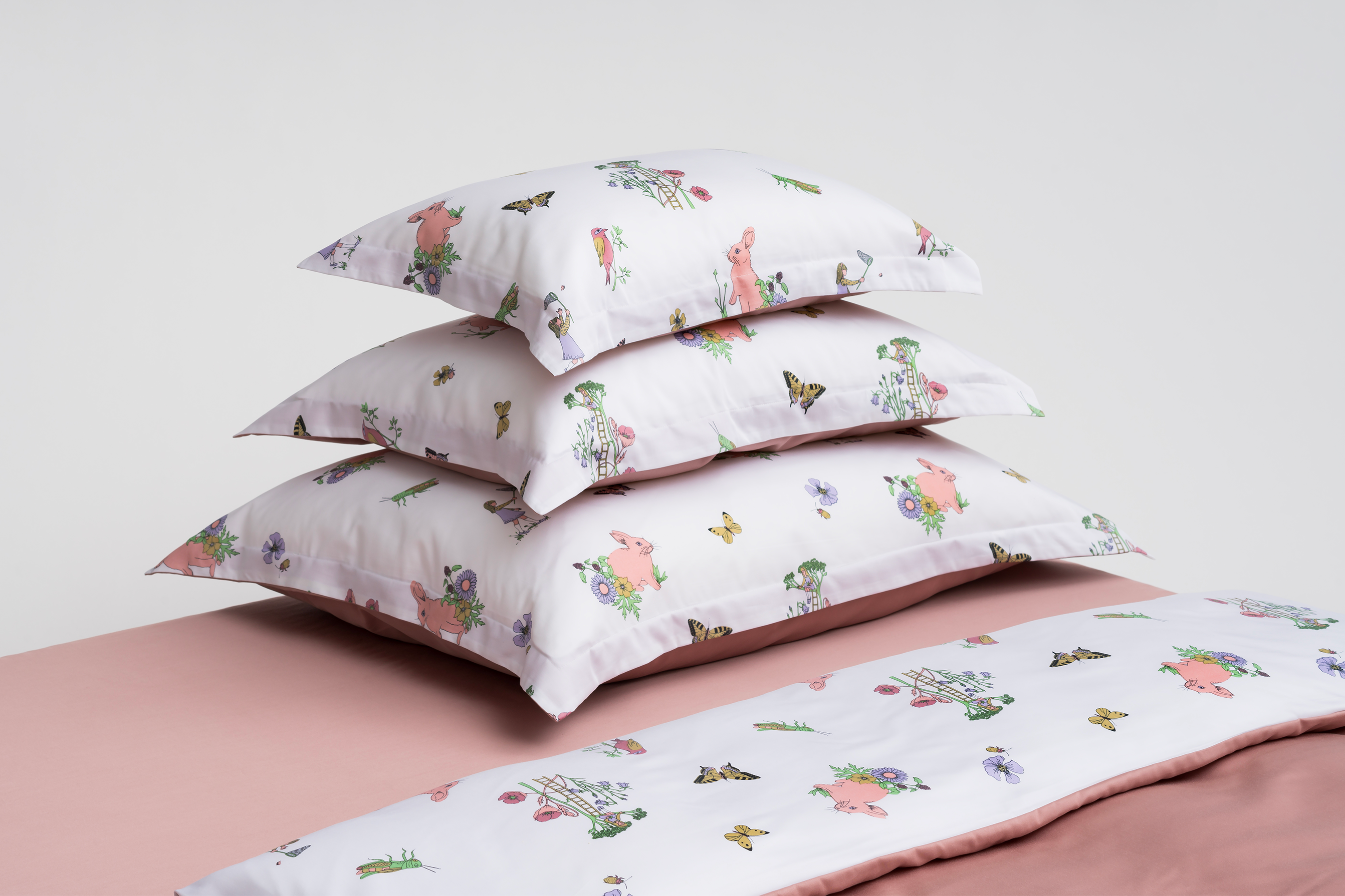 Rebeca's Dream Bedding